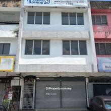 Taman Saleng Jaya Facing Main Road 3 Storey Shop Same Row Nissan Kulai