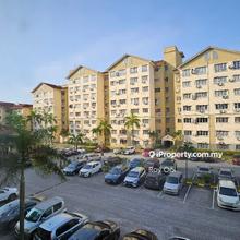 Freehold 850 sqft Starville Apartment USJ Subang Jaya For Sale