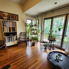 Spacious Lovely Home beside Golf Course