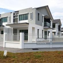 Limited Corner Extra 22' Land 44x75 Double Storey Lakeside Residences