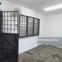 Kepong baru Single Storey For Rent 