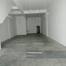 Shop Lot for Sale at Ascotte Boulevard