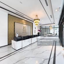 Brand new luxury Fully Furnished unit 