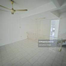 Prime Location! Walking Distance to Taman Tasik Taiping 2 Storey House