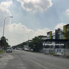 Strategic Location Semi-D Factory To Let 