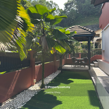 Charming Individual-Built Bungalow in Exclusive Low-Density Enclave