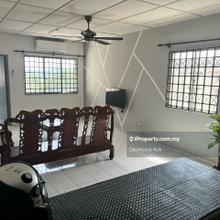 Pangsapuri Subang Suria For Rent Corner unit low Entry