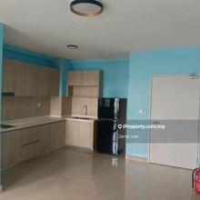 Partly Furnished Klang Service Residence near Eateries, Mart & School