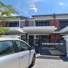 Facing open unit! Fantastic view! Freehold! Newly Vp!  Gated Guarded! 