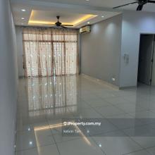 Meridien residence, bayan lepas, 2 car parks, morning sun, reno,1260sf
