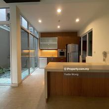 Semi-D house for Rent