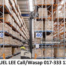 Klang Shah Alam Warehouse with Racking System for rent ! view now