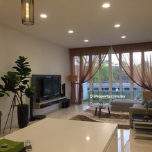 Have lift lake view 4 storey fully furnished 