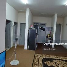 Green Park Residence At Seri Kembangan For Sale!