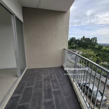 Freehold Below Market Value 100k !Crystal Creek Condo For Sale