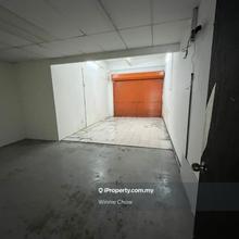 Corner shoplot kota kemuning shah Alam for rent 