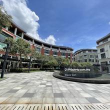 Contact for more details about this Plaza