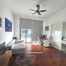 Very Good Condition,Convenient Location