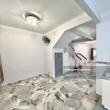 New Paint 2 Storey Gated Teres House Wawasan 3, Puchong Setia Walk 