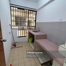Putri Ria Apartmen Megah Ria 3 bedroom for rent 1250 