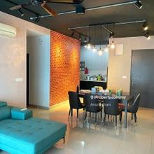 The Henge Fully Furnish Unit For Rent!