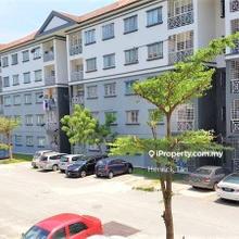 Ground Floor,Freehold,Built in kitchen cabinet,100% Loan,Well maintain
