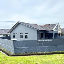Senai Taman Bintang Single Storey Terrace  Corner Big Land 