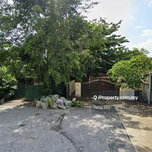 For Sale: End-Lot Gem in Damansara Heights, Prime for Redevelopment