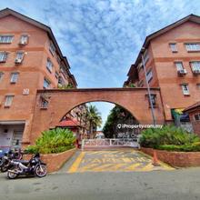 Freehold Permata Merah Apartment - Seri Kembangan, Selangor