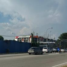 Tanah Komersial Tepi Jalan Utama  Lot Hujung Strategik 