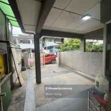 Taman Sri Gombak ( Fasa 10), freehold, fully renovated extended, below