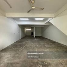 Johor jaya 2 storey shop ground floor for rent