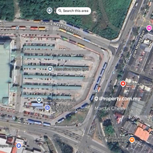 Near sunshine square and giant hypermarket  