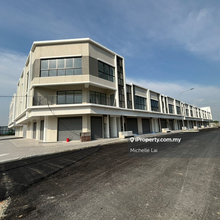 Uptown Bandar Rimbayu Booming Township 
