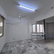 Tanjung bungah, partially furnished, ground floor, below market price