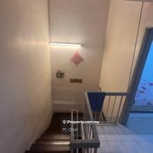 Taman Connaught - 2 1/2 Storey Houses for Sales