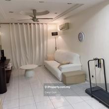 Low floor, renovated 