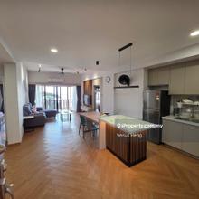 Fully Furnished Seaview Unit