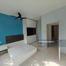 Pangsapuri Suria, Fully Furnished, 2 Carparks, Good Conditions
