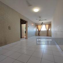 Mid Floor/Renovated/Facing West/Partly Furnished/Freehold/Well Kept