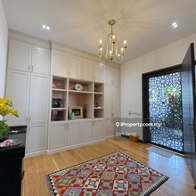 Corner Lot 3-storey Semi-D with double frontage, spacious garden