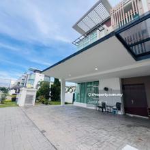Semi-D house for Sale