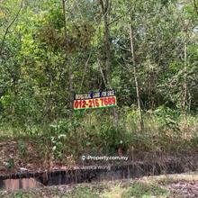 Bukit Beruntung Bungalow Land ( Freehold Next To The Golf Resort)