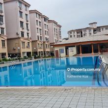 Subang Court 8 corner lot for sale