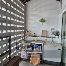 1 to 3 bedrooms on 1st floor for rent in Taman Mayang Jaya