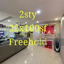 Freehold extra longer 2sty house