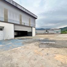 Semenyih Below Bank Value 400k Corner 0.6 acre Semi-D Factory 1000 amp