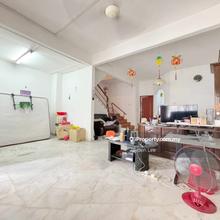 Gated Guarded 2 Sty Jalan Bangau Bandar Puchong Jaya 20x75sf