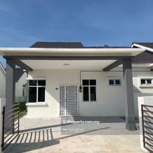Rumah Berkembar Setingkat untuk Sewa di Lunas
