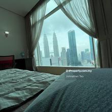 Quadro High Floor Unblock Twin Towers View For Sell!